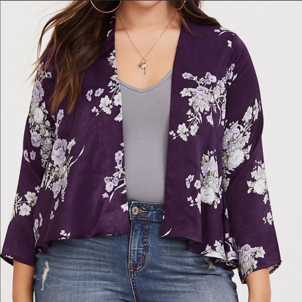 Torrid Purple Floral Kimono. Size 1/2=18/20